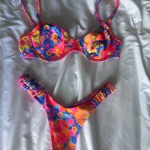Kulani Kinis Bikini Set - Colorful Floral